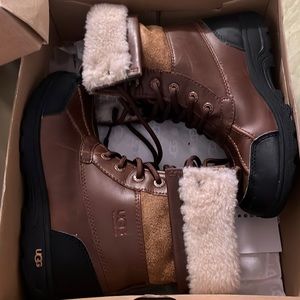 Ugg snow boots